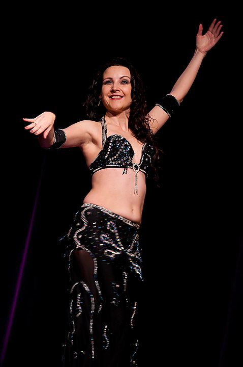 Taniec brzucha - Barbara Ilczuk (Gala Teatru Tańca "Nie Tylko Flamenco")